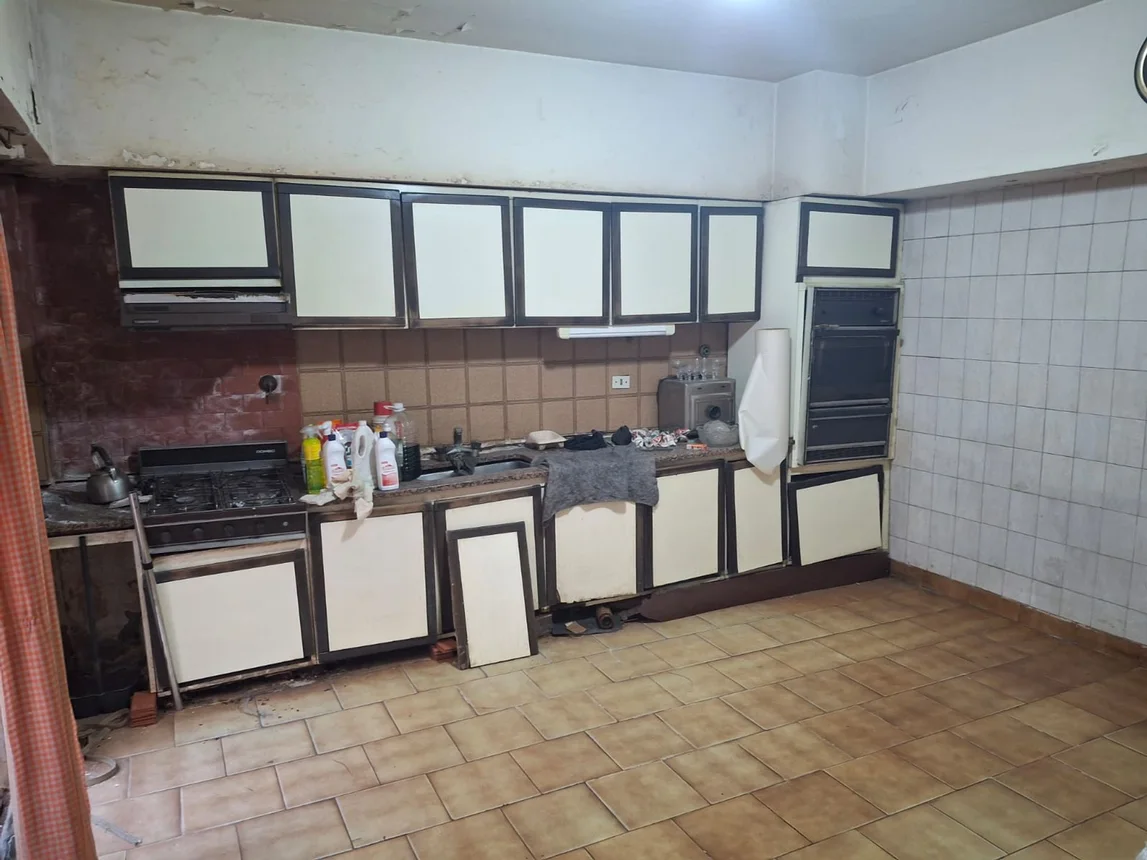 Casa de 4 ambientes en venta en Parque Avellaneda, Homero 1600, foto 4