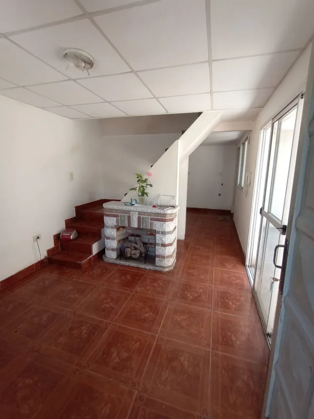 PH de 3 ambientes en venta en Caseros, Directorio 3200