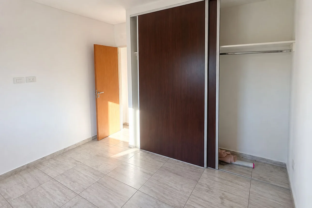 Departamento de 2 ambientes en alquiler en La Plata, Calle 68 Entre 133 y 134 1900, foto 5