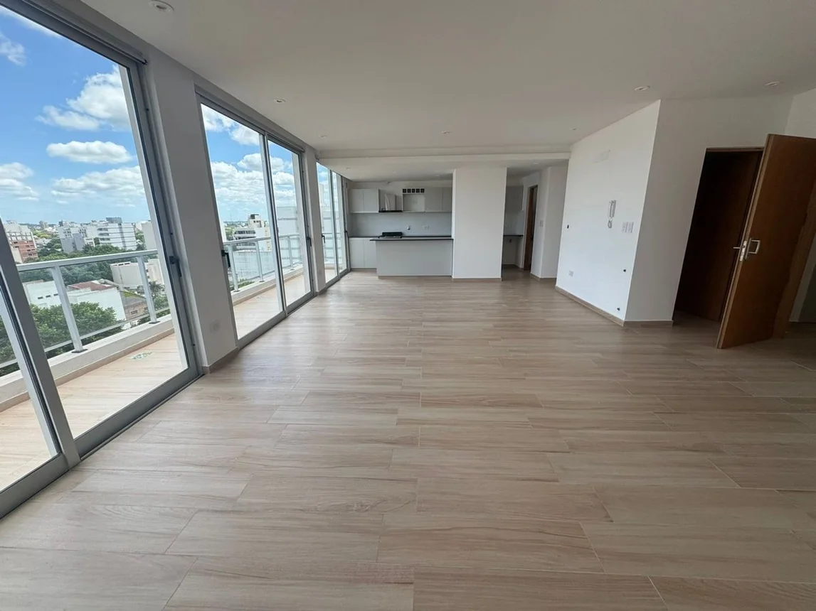 Piso en venta en La Plata, foto 3