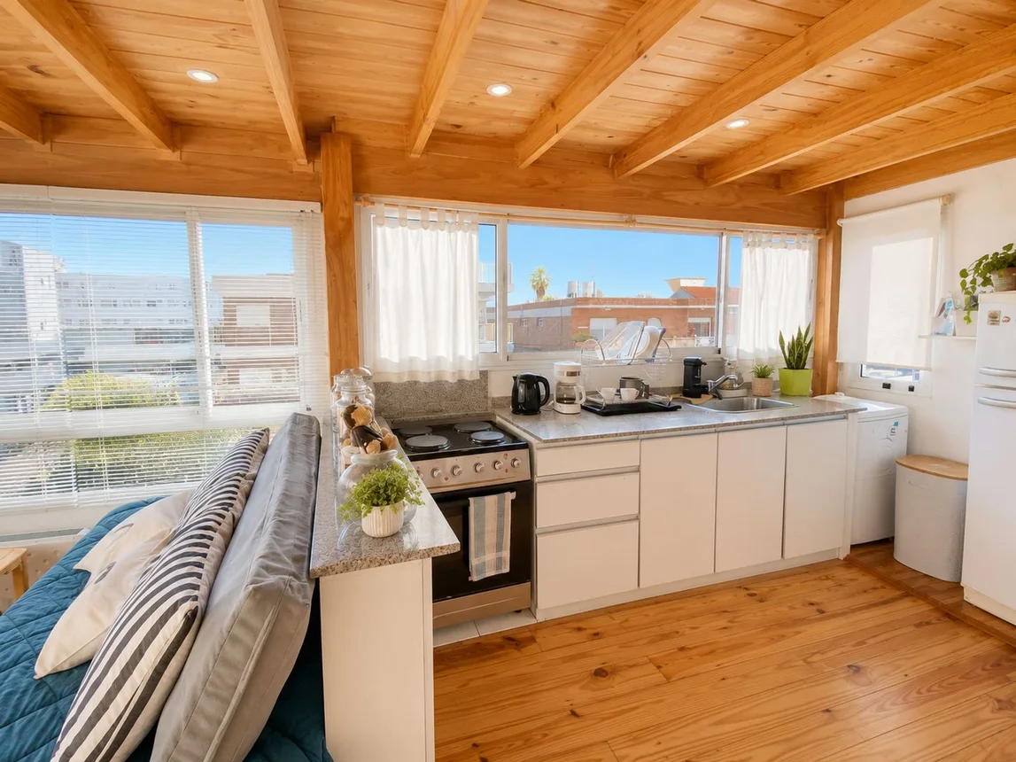 PH de 3 ambientes en venta en Quilmes, La Rioja 700