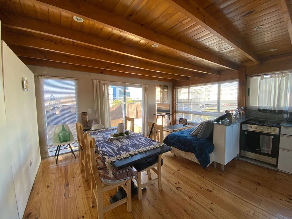 PH de 3 ambientes en venta en Quilmes, La Rioja 700, foto 2