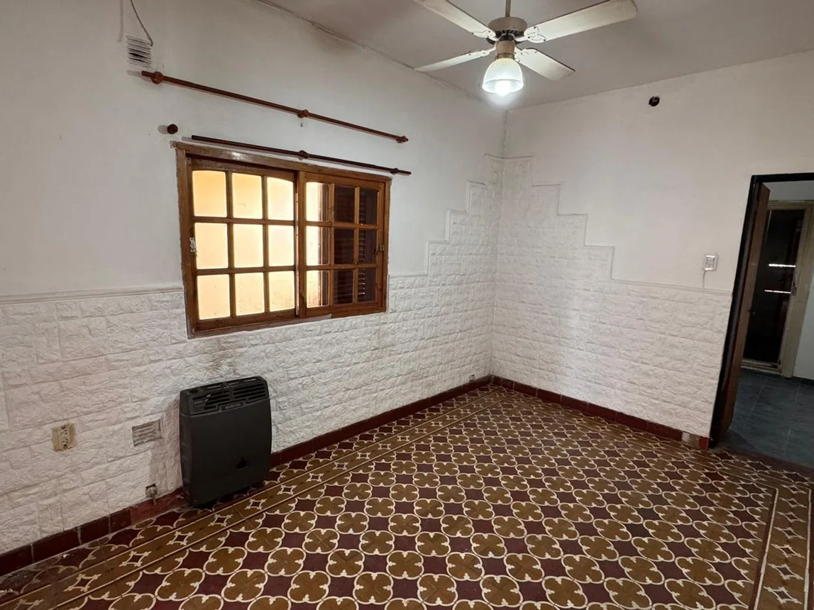 Casa de 3 ambientes en venta en Florencio Varela, Paso de los Libres 2000, foto 4