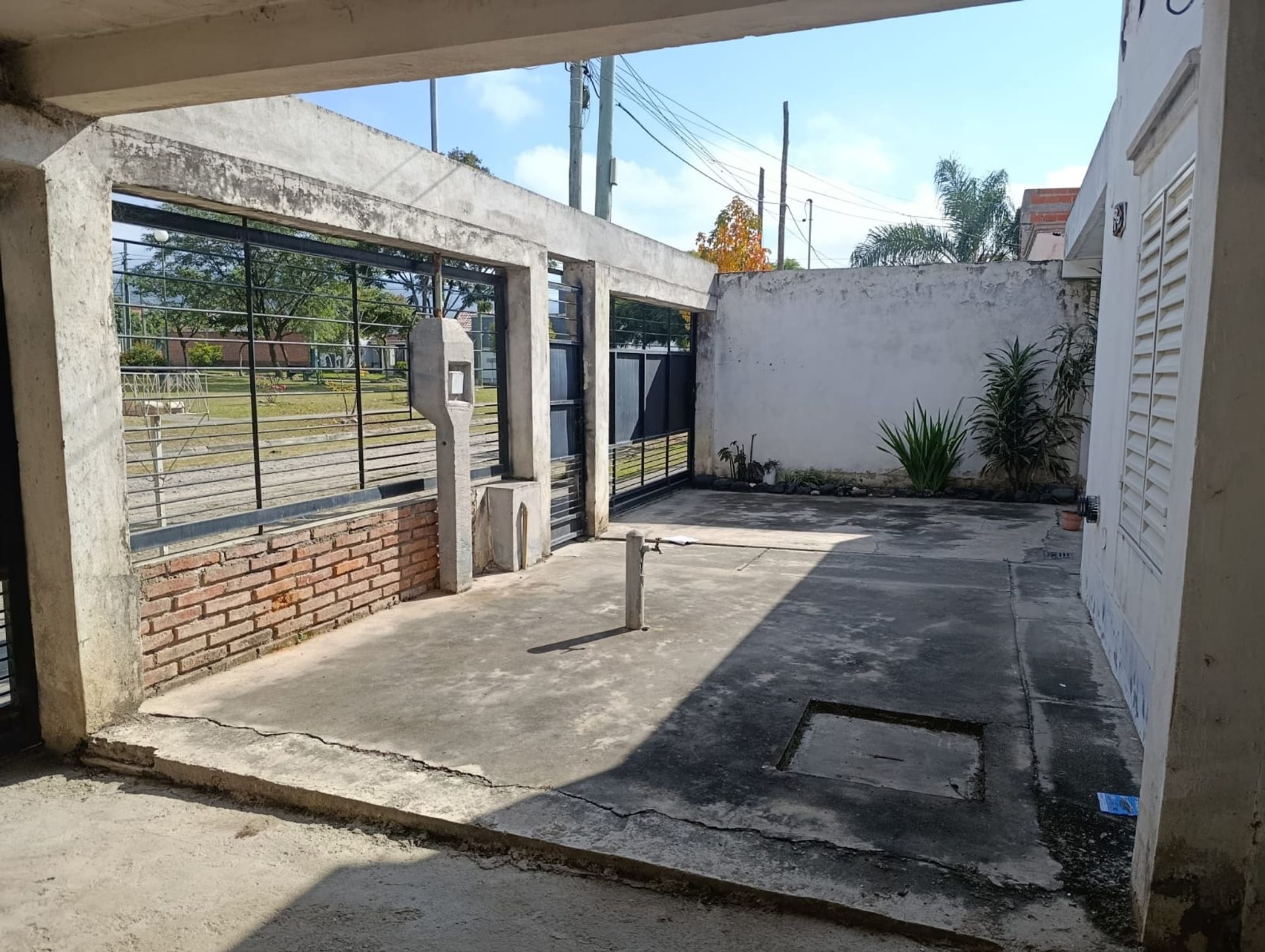 CASA EN ALQUILER BARRIO EL HUAICO SEMIAMOBLADA - foto 4