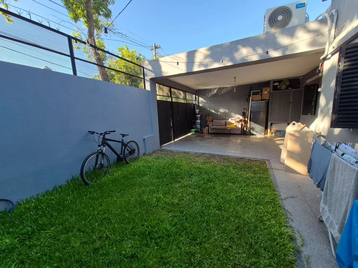 Casa en venta en Remedios de Escalada, foto 2