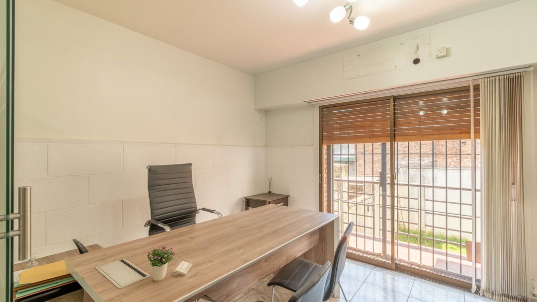 VENTA DEPTO MONOAMBIENTE MORON CENTRO