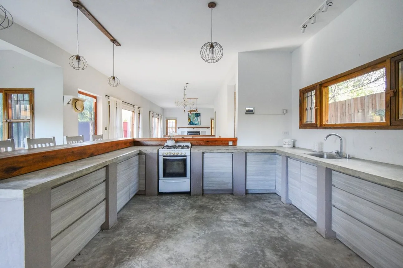 Casa de 7 ambientes en venta en Belén de Escobar, Juan Mermoz Sur 1900, foto 5