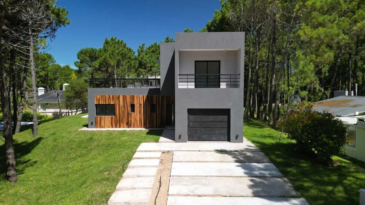 Casa en venta en Pinamar, foto 2