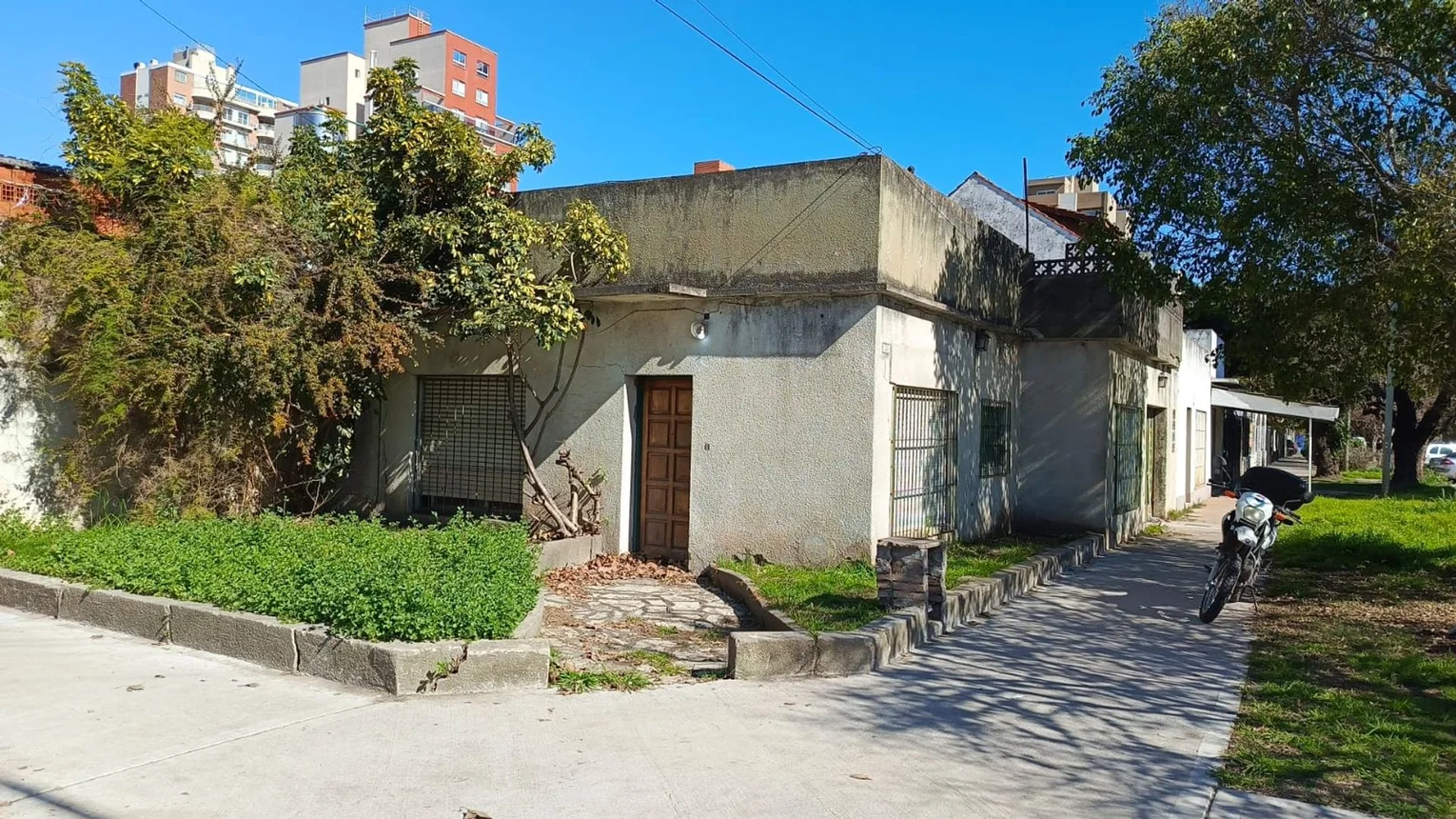 Casa de 4 ambientes en venta en San Miguel, Julio A. Roca 900, foto 2