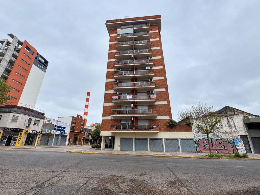 DEPARTAMENTO EN VENTA 4 AMBIENTES EN QUILMES