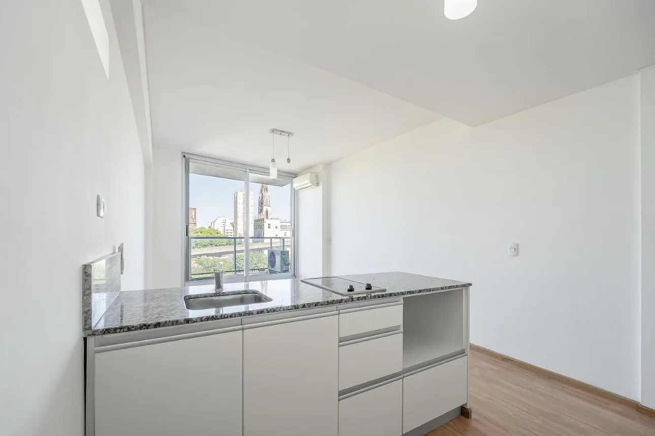 Monoambiente en venta en Constitución, Bernardo de Irigoyen 1300