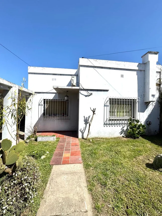 Casa de 3 ambientes en venta en General Rodríguez, Los Chalchaleros 542 1700, foto 2