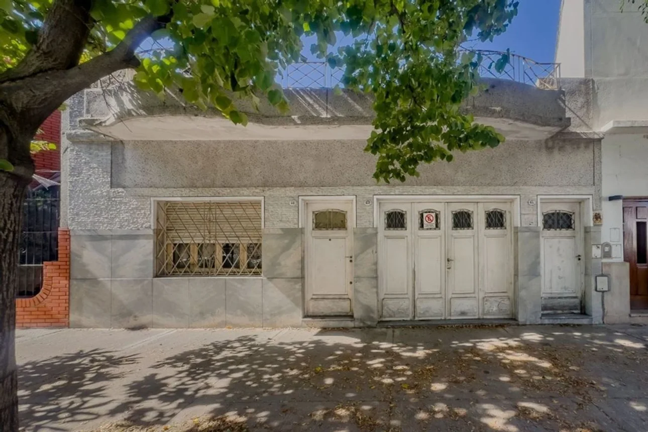 Casa en venta en Versalles, Fragueiro 400