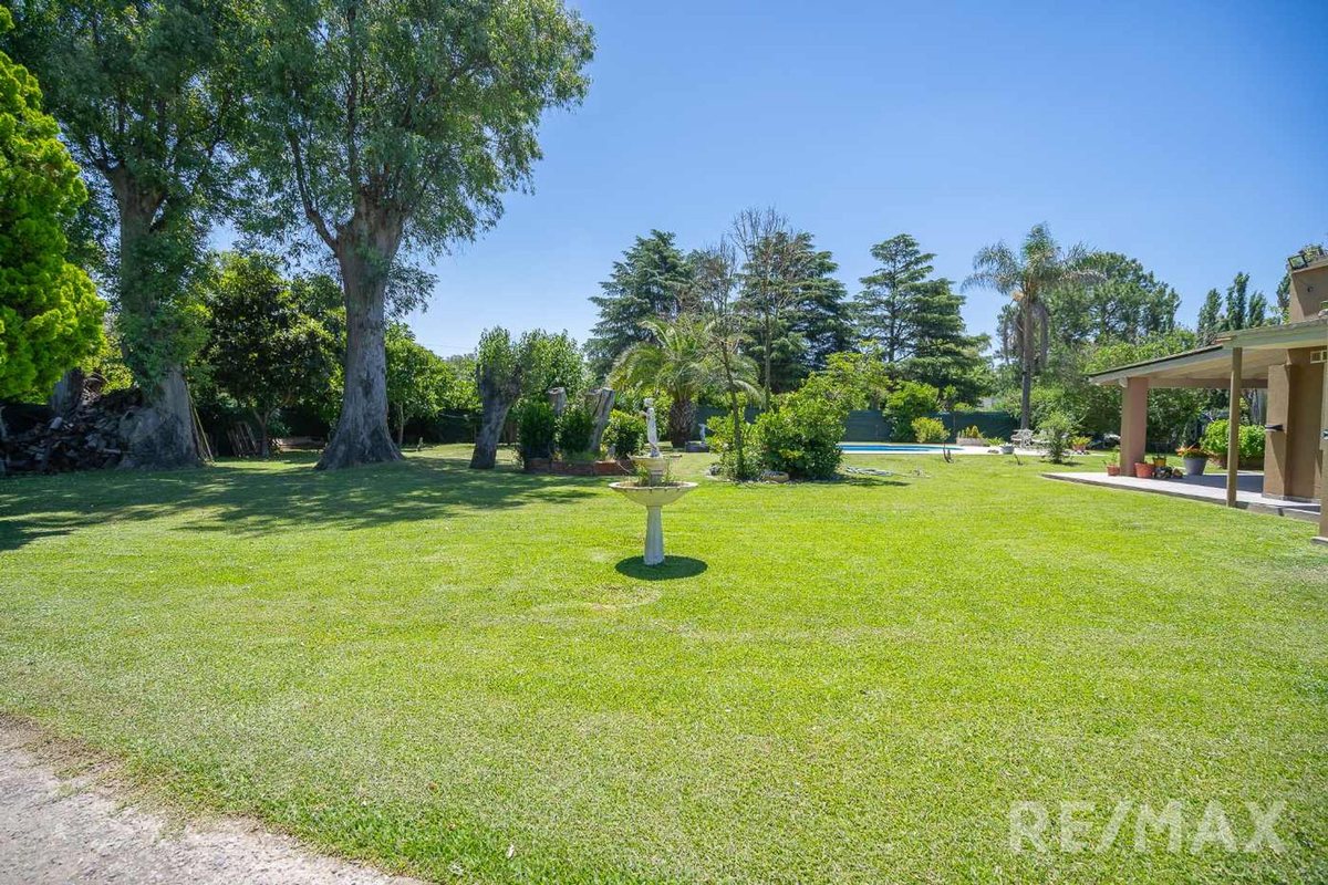 Foto 9 — Venta casa 4 ambientes pileta y parrilla en Jularó