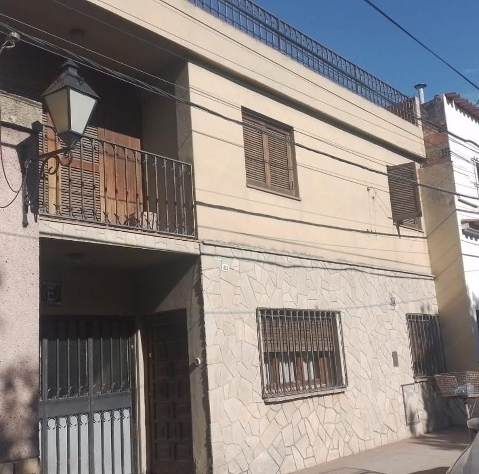 VENTA CASA 3 DORM ZONA MACROCENTRO C/COCHERA - foto 5