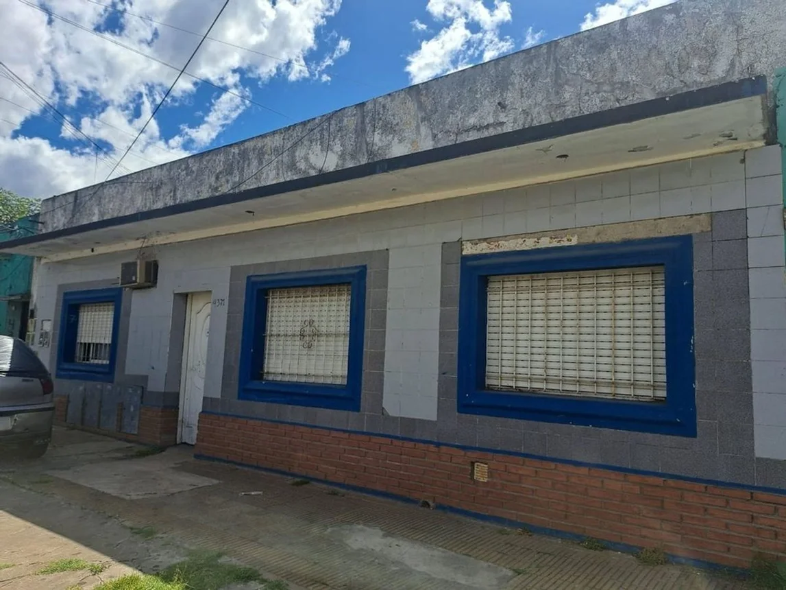 Casa de 5 ambientes en venta en Merlo, Avenida José de San Martín 4300, foto 2
