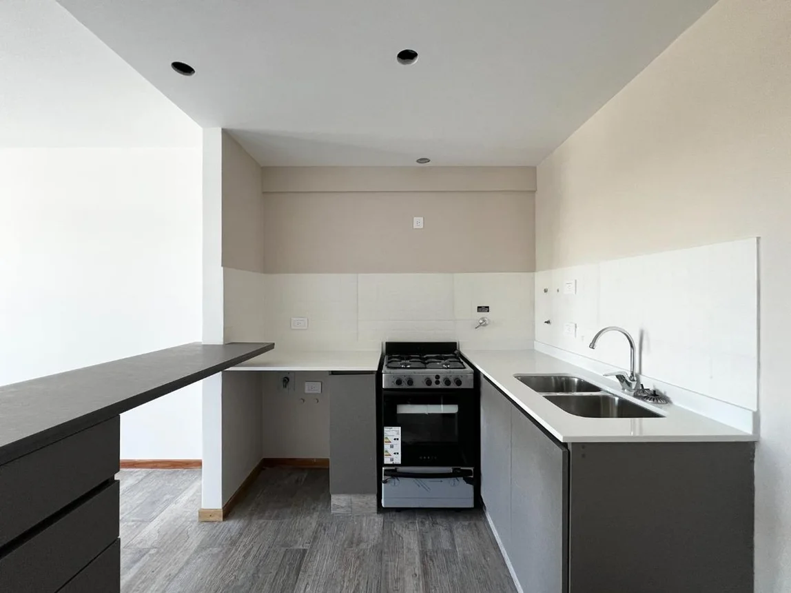Departamento en venta en La Plata, foto 3