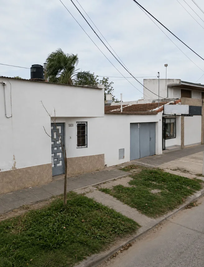 Casa de 2 dormitorios + local comercial santo tome, foto 4