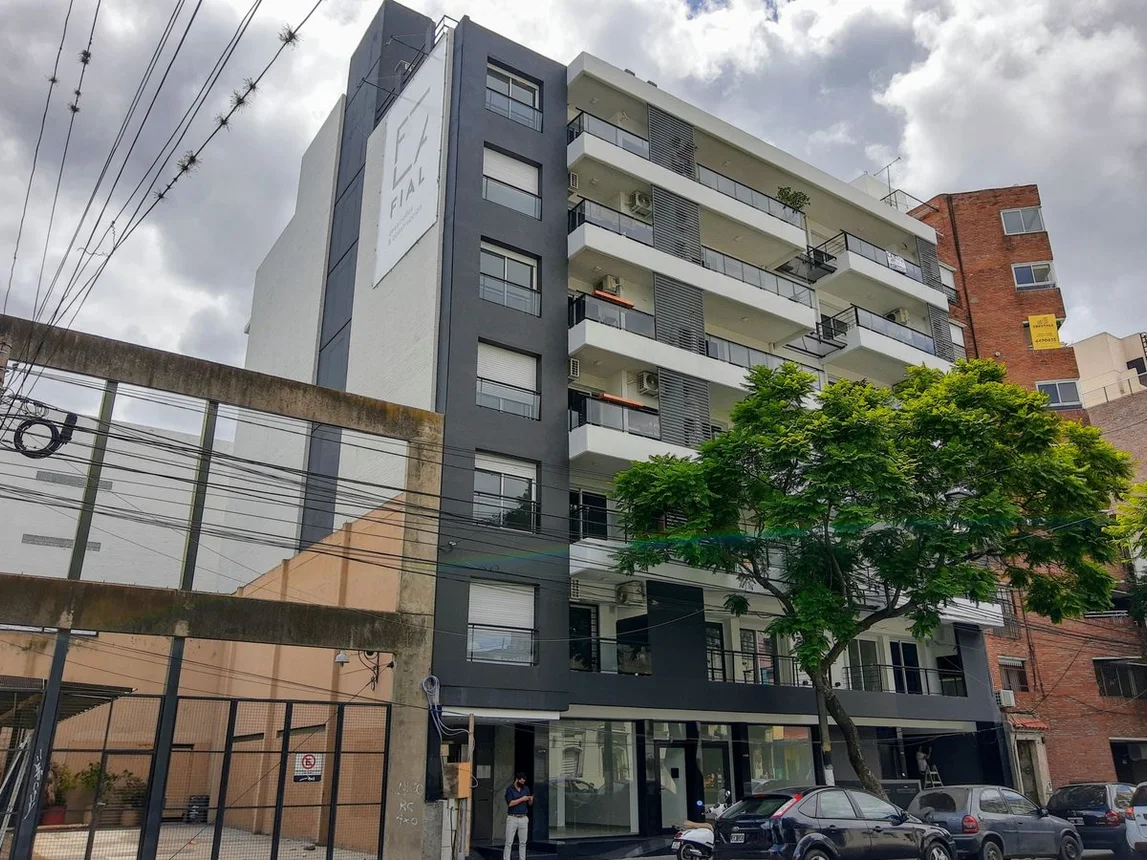 Monoambiente en alquiler en Rosario, Salta 2476 2400