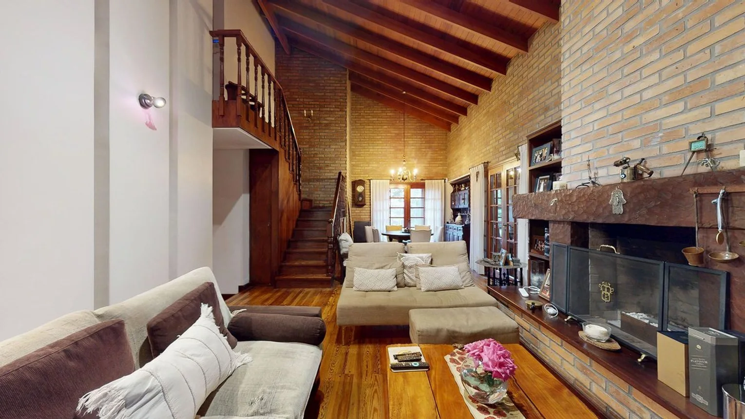 Casa de 7 ambientes en venta en Ranelagh, 366 Esquina 303, Ranelagh 300