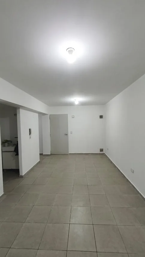 Departamento de 4 ambientes en alquiler en Mendoza, Tiburcio Benegas 2200, foto 3