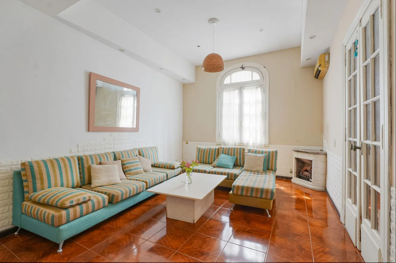Casa tríplex en venta en Colegiales, foto 2