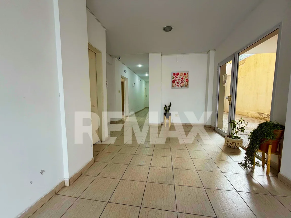 Departamento en alquiler en Neuquén, foto 2
