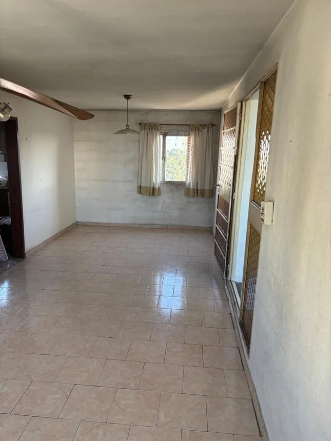 Departamento de 5 ambientes en venta en Villa Lugano, Montiel 3900, foto 3