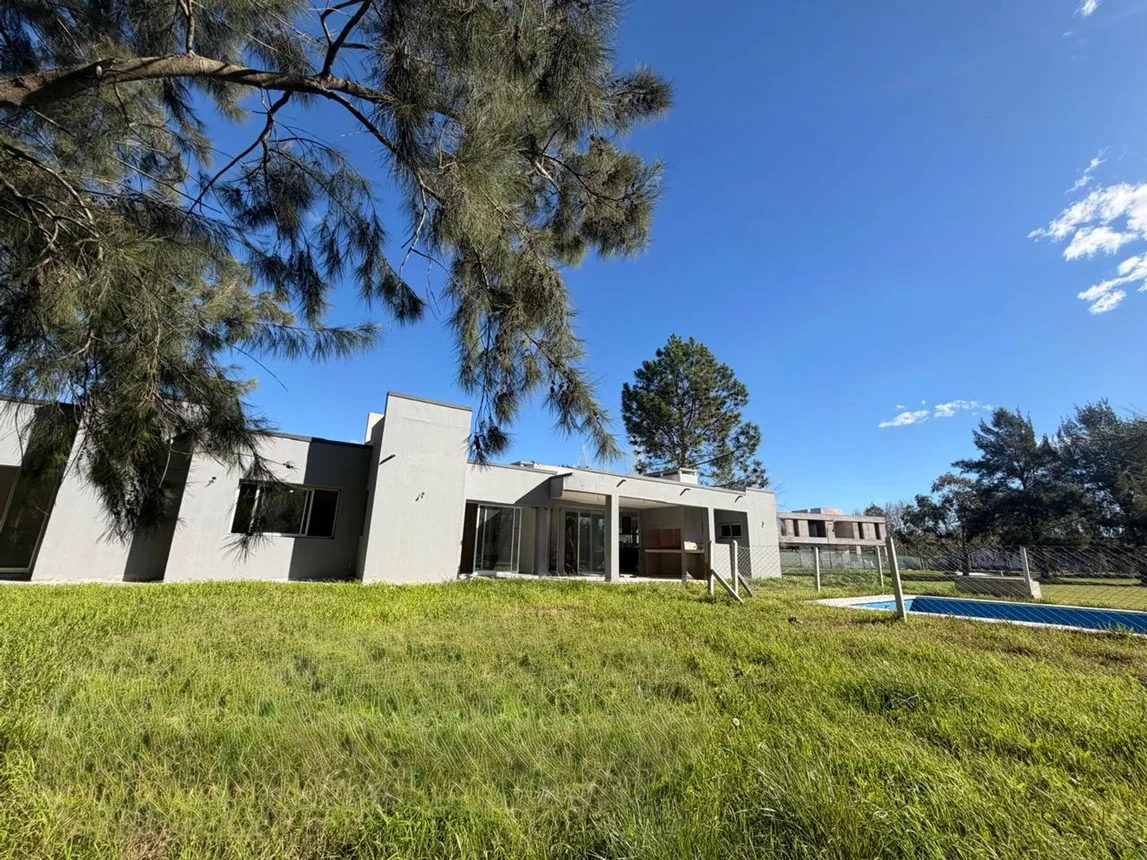 Casa en venta en La Plata, foto 4