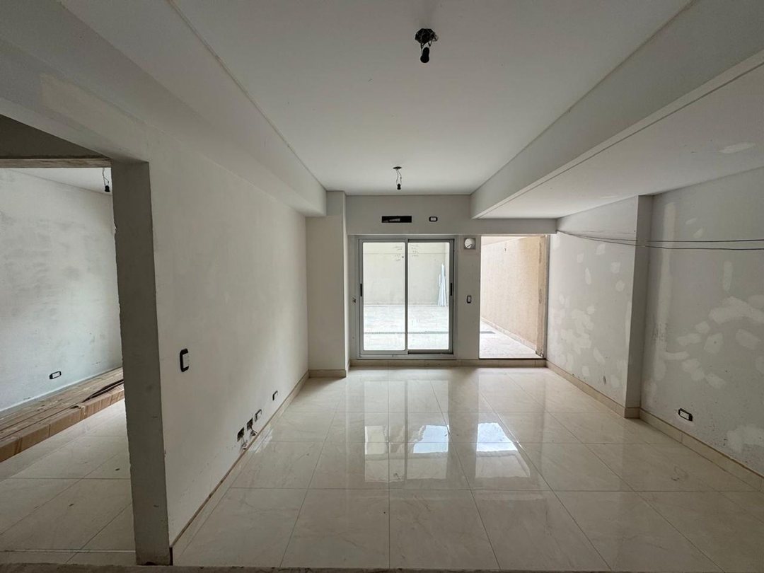 VENTA DEPTO 2 AMB PATIO COCHERA ESTRENAR RECOLETA