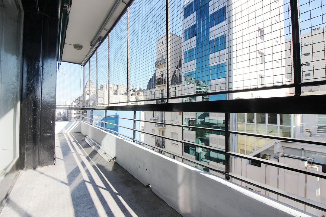 OPORTUNIDAD IMPECABLE PISO ENTERO ,ALTO ,FRENTE
