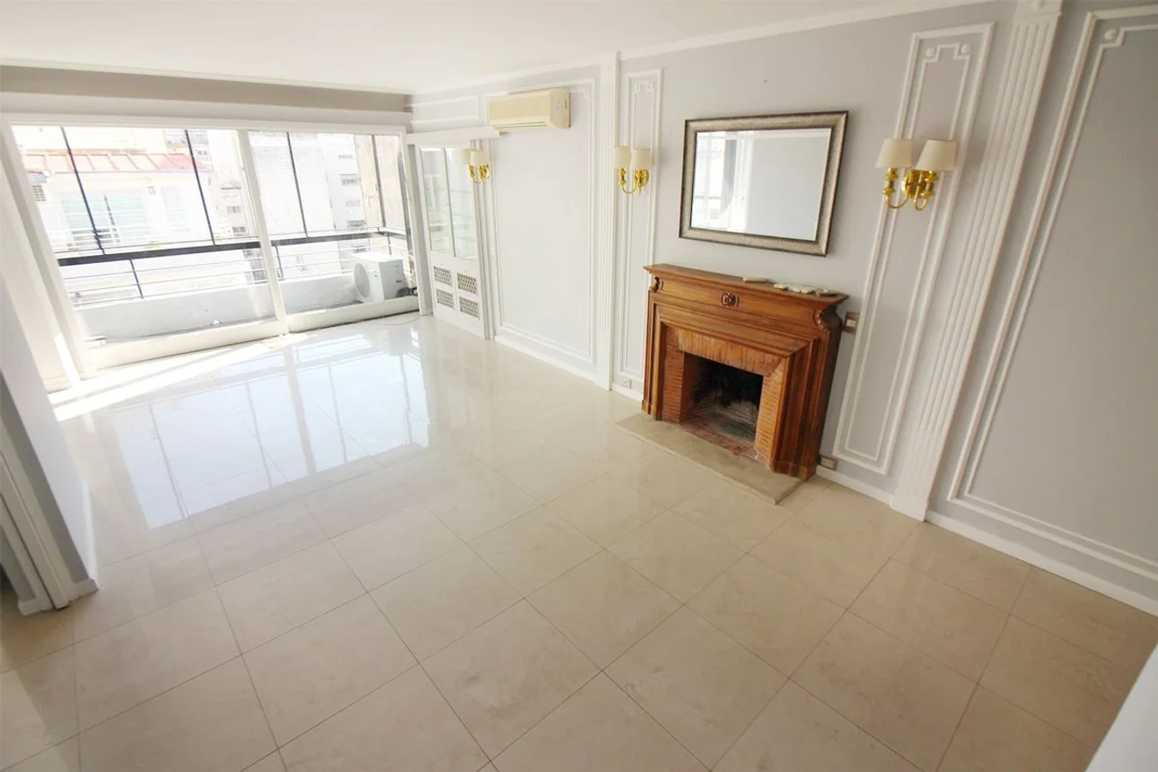 Oportunidad impecable piso entero ,alto ,frente, foto 3