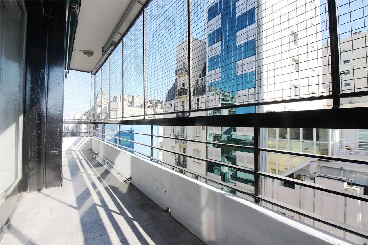 Oportunidad impecable piso entero ,alto ,frente, foto 1