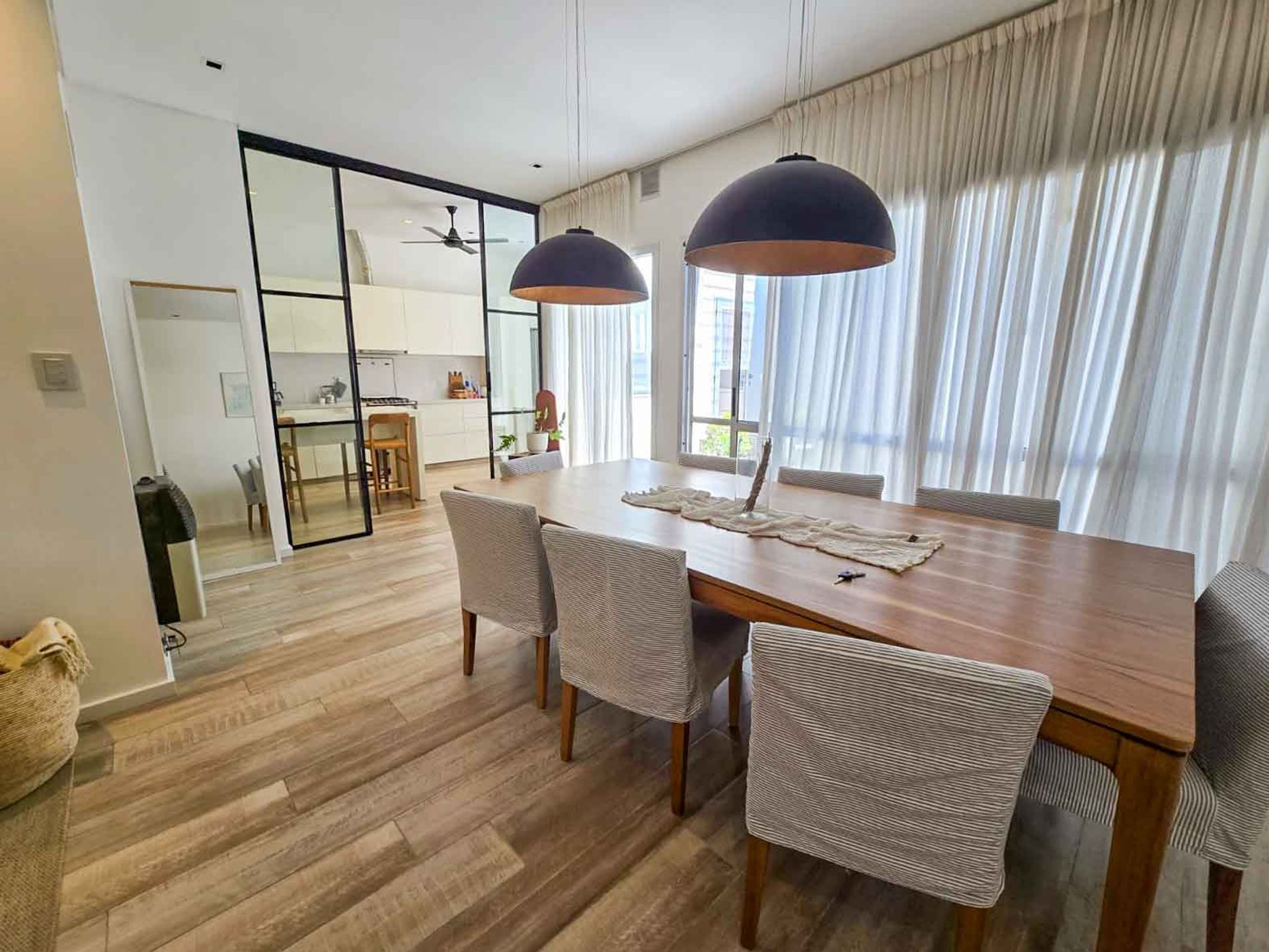 Venta Casa 4 amb patio parrilla Santos Lugares - foto 1