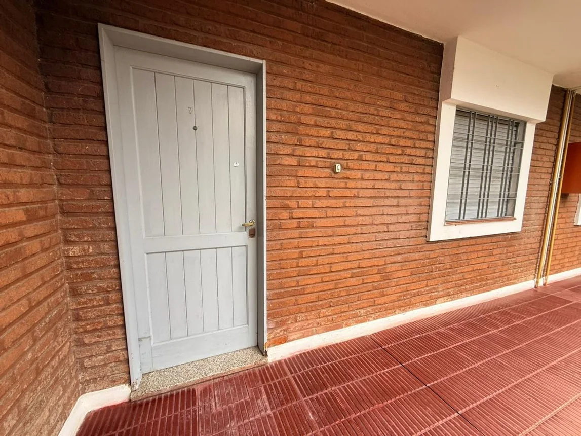 Vende dpto 3 dorm pb zona ruta 20, foto 2