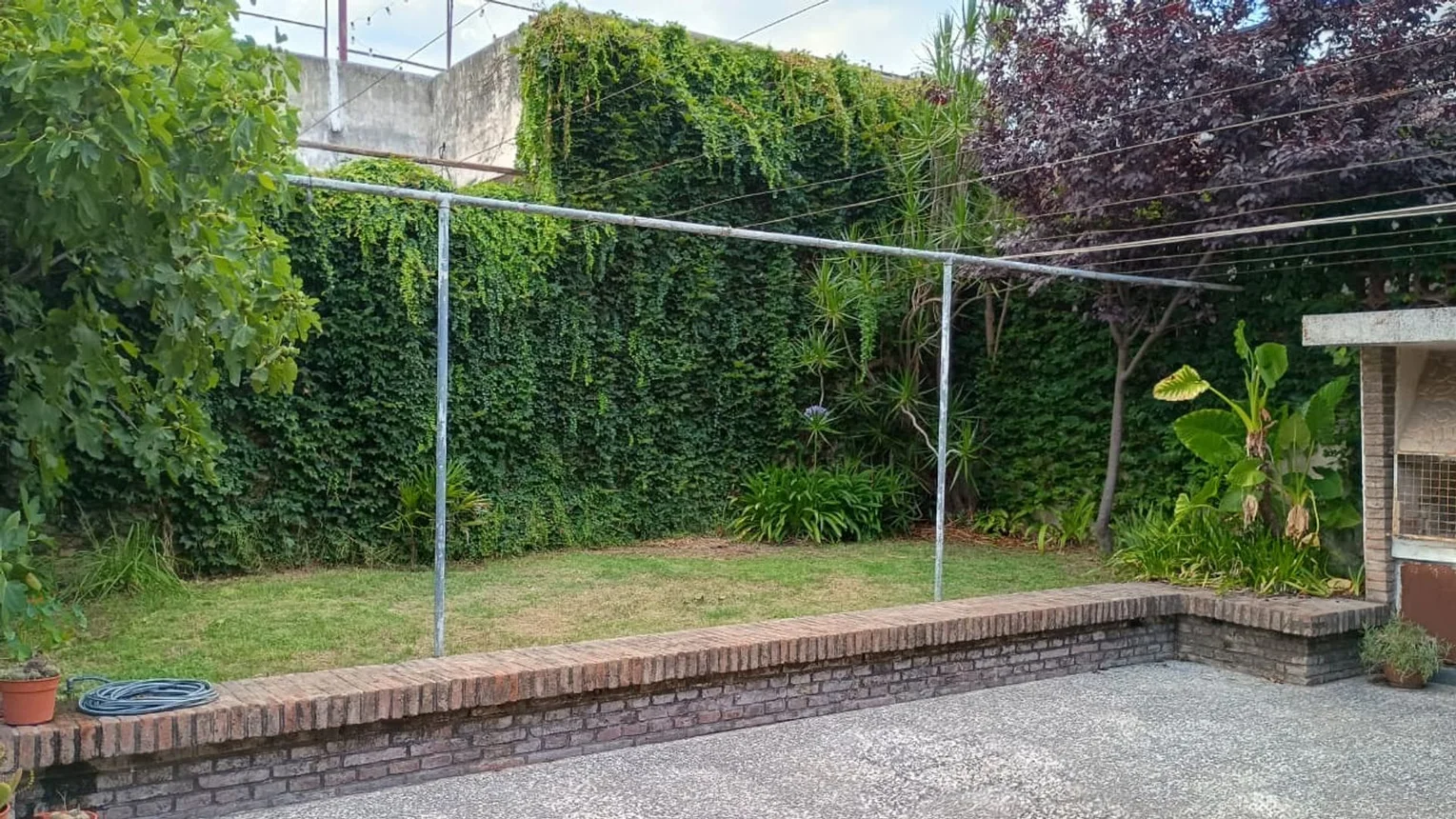 Venta casa 4 dormitorios con patio rep. la sexta, foto 5