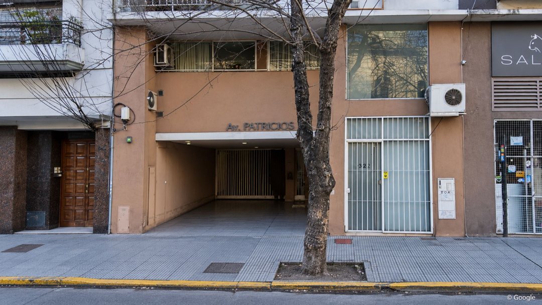 VENTA COCHERA CUBIERTA LABOCA