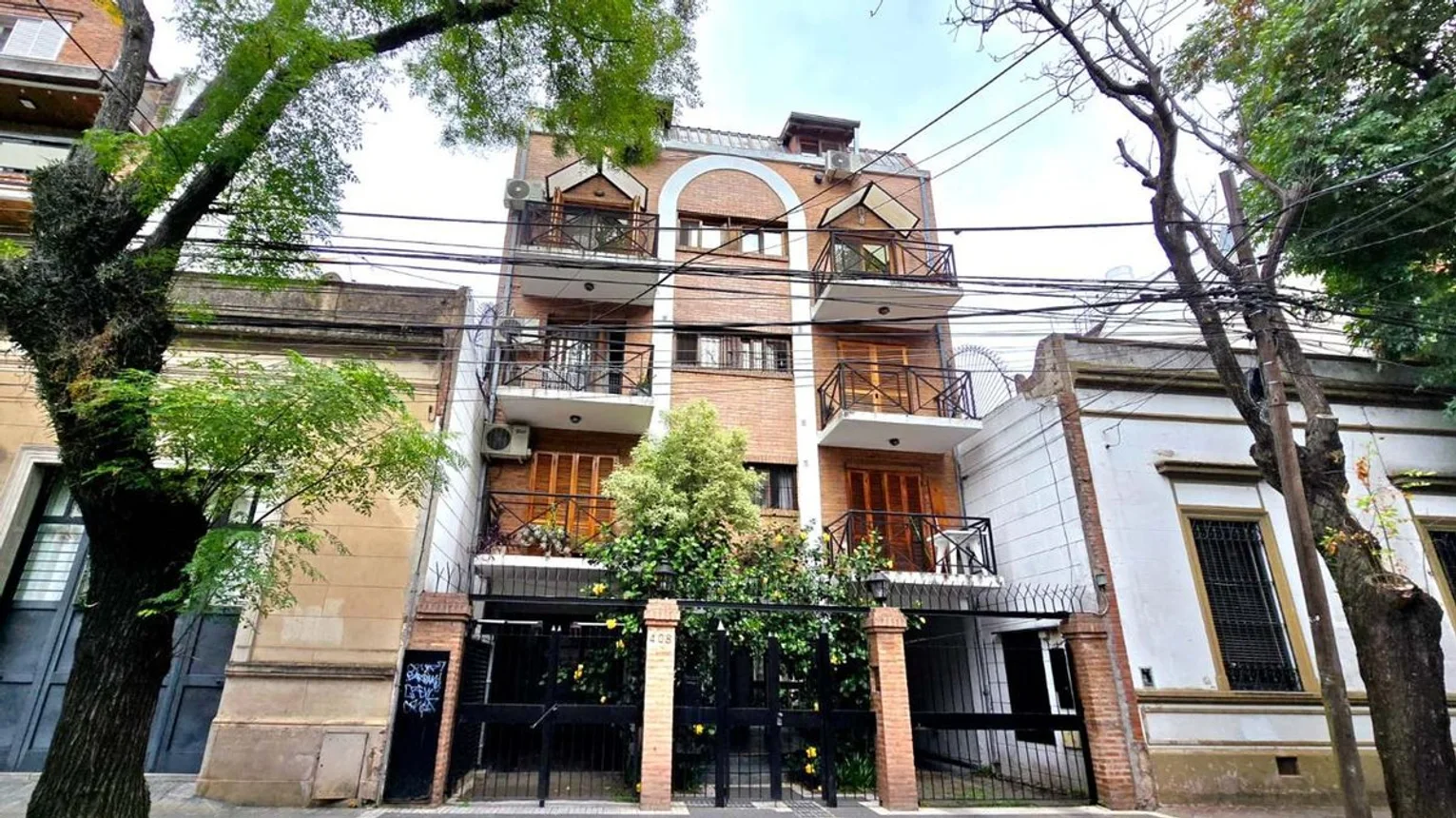 Departamento de 3 ambientes en venta en San Isidro, Monseñor Alberti 400, foto 2