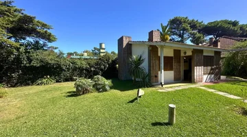 Venta casa 3 ambientes Villa Gesell