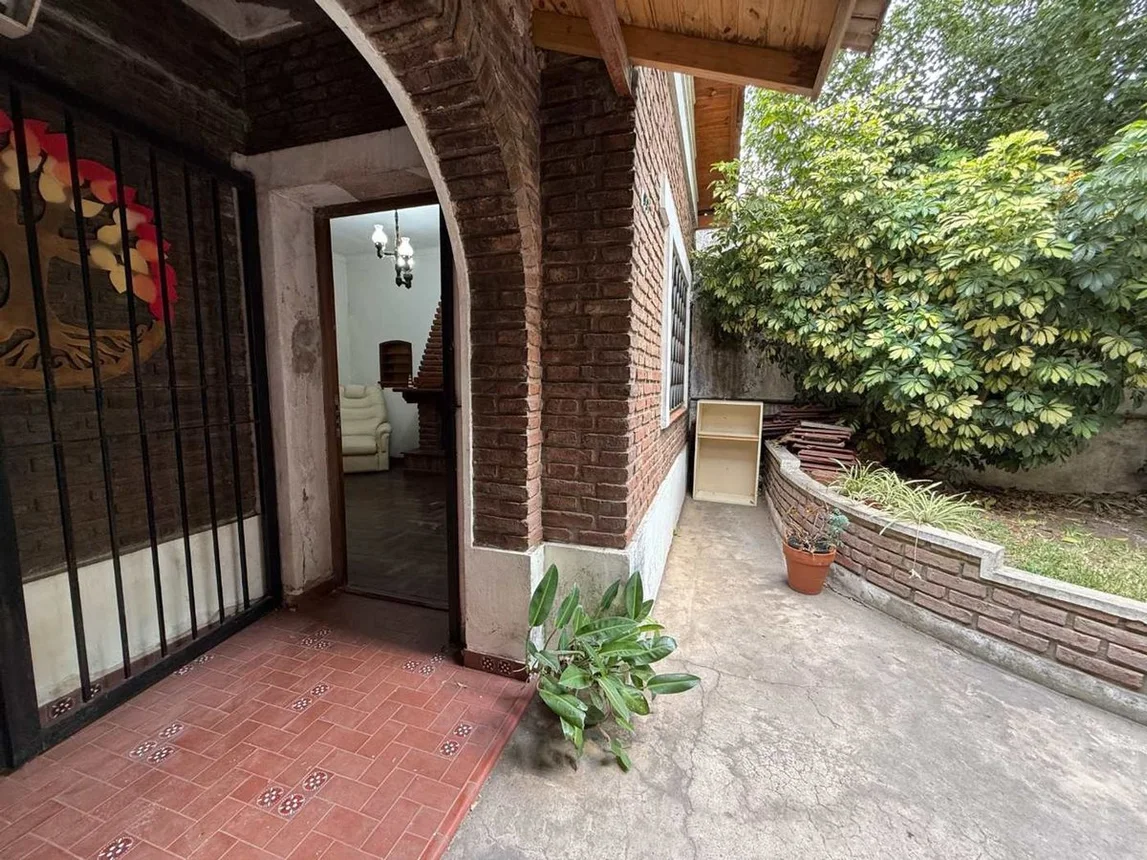 Casa en venta en Banfield, foto 5