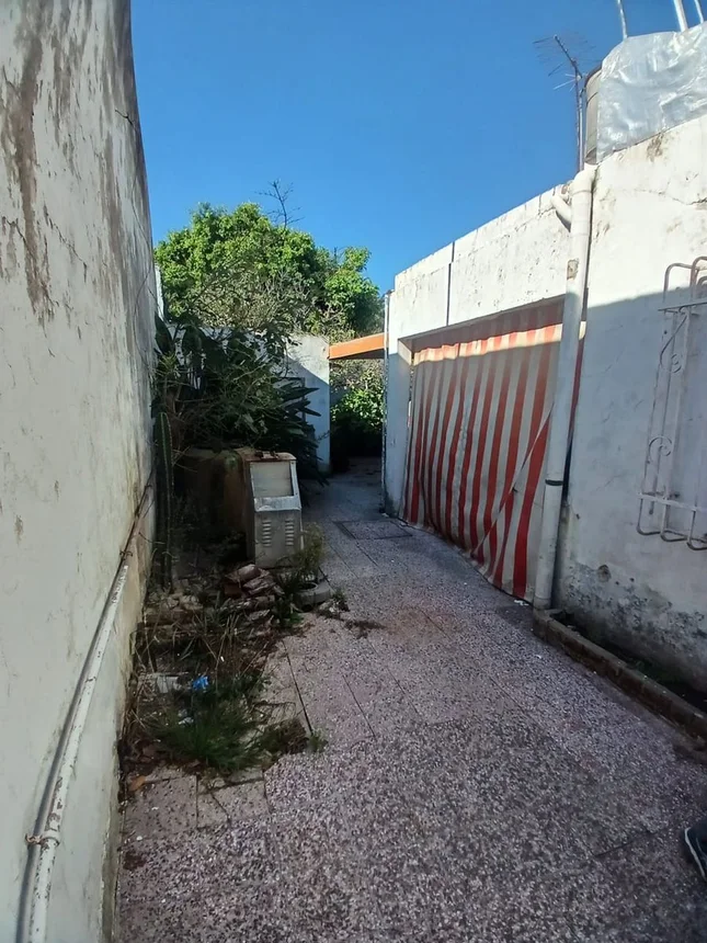 Casa de 3 ambientes en venta en Temperley, Riobamba 1800, foto 4