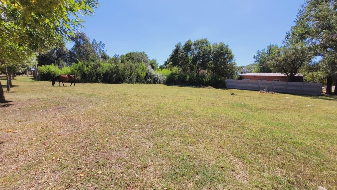 Lote 461,91m2 en Venta ALTO LOS ROBLES - Ibarlucea