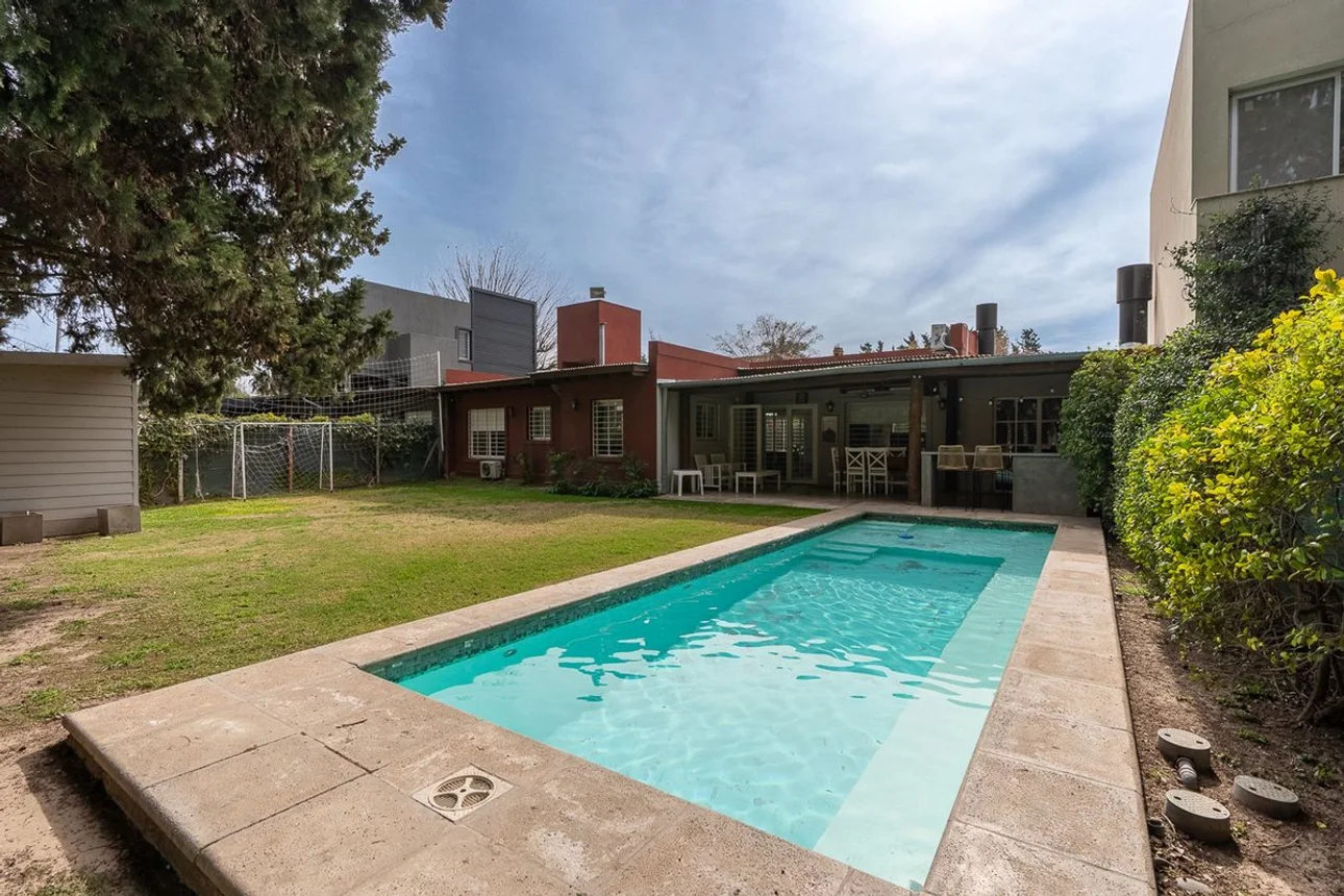 Casa en venta en Rosario, foto 2