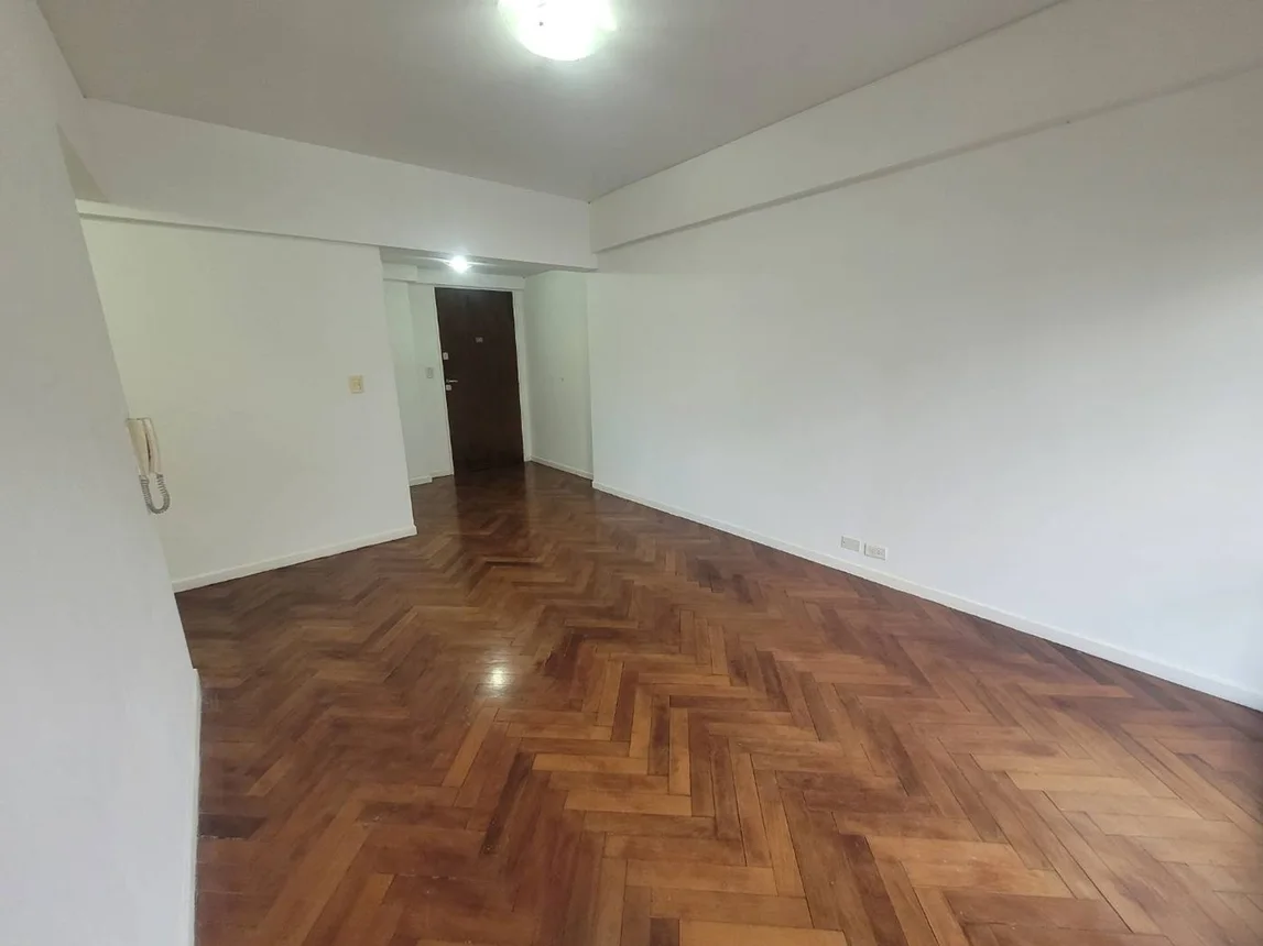 2 amb.categoría c/gran balcón en libertad 400, foto 3