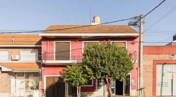 CASA EN VENTA+LOCALES EN V. ADELINA IDEAL INVERSIO