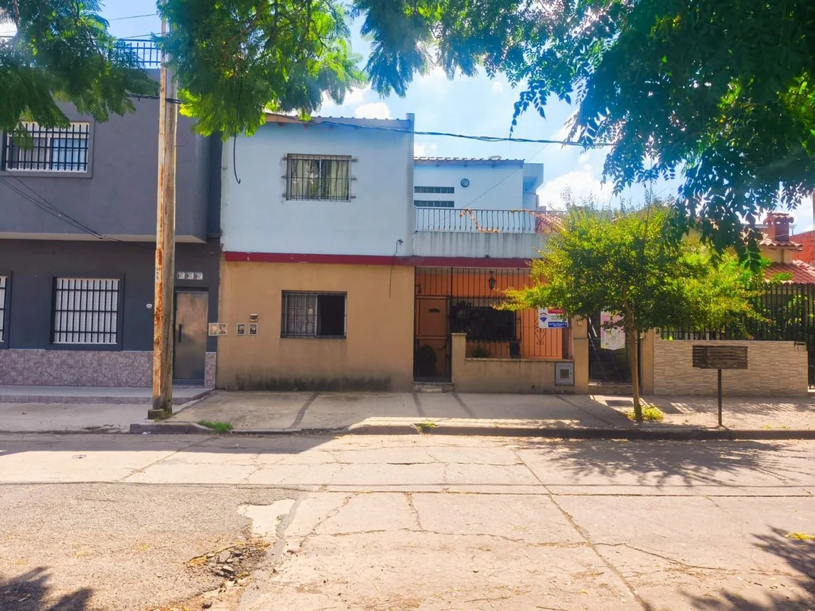 Casa de 4 ambientes en venta en Aldo Bonzi, M. Altolaguirre 900, foto 3