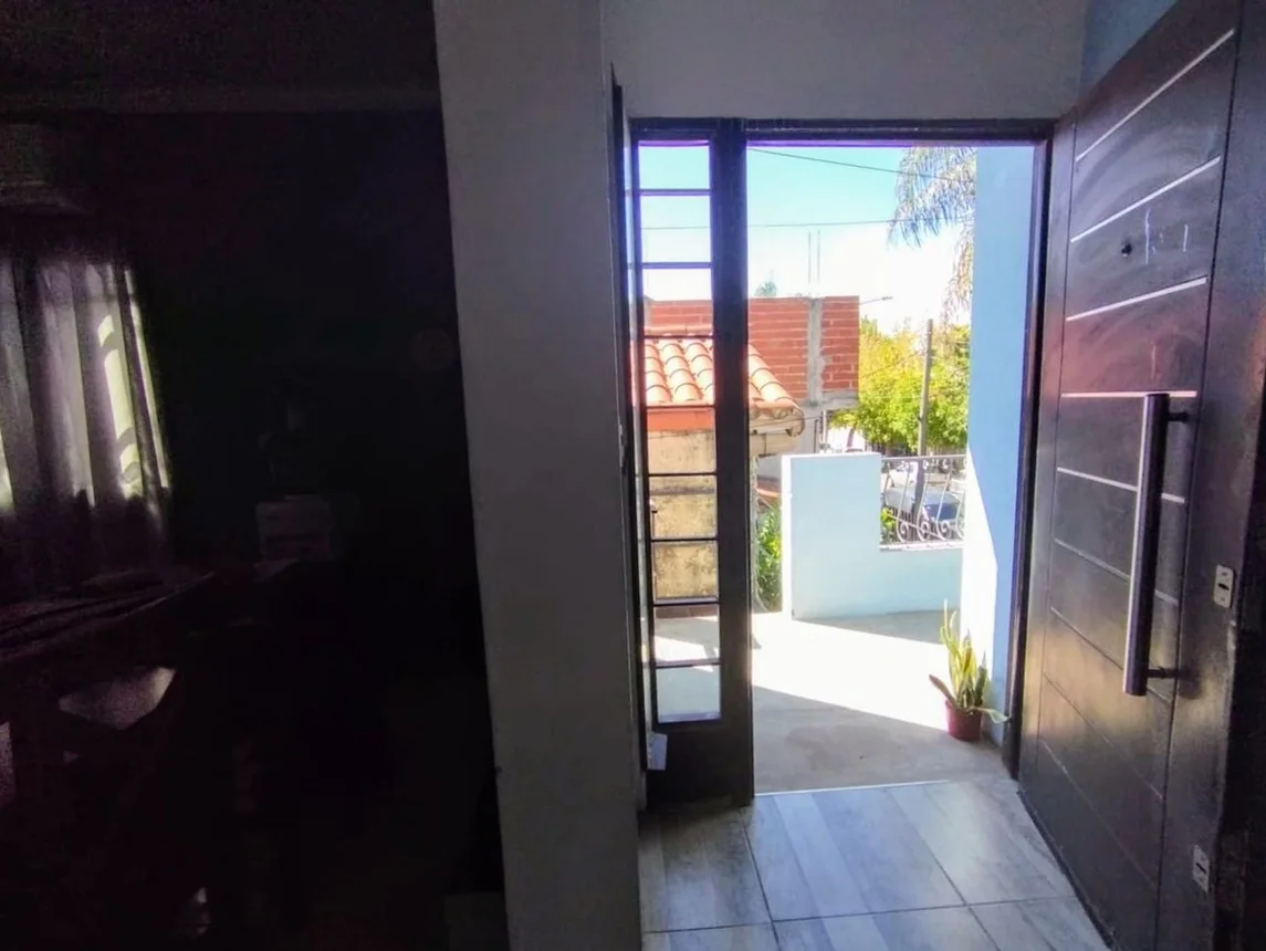 Casa de 4 ambientes en venta en Aldo Bonzi, M. Altolaguirre 900, foto 5