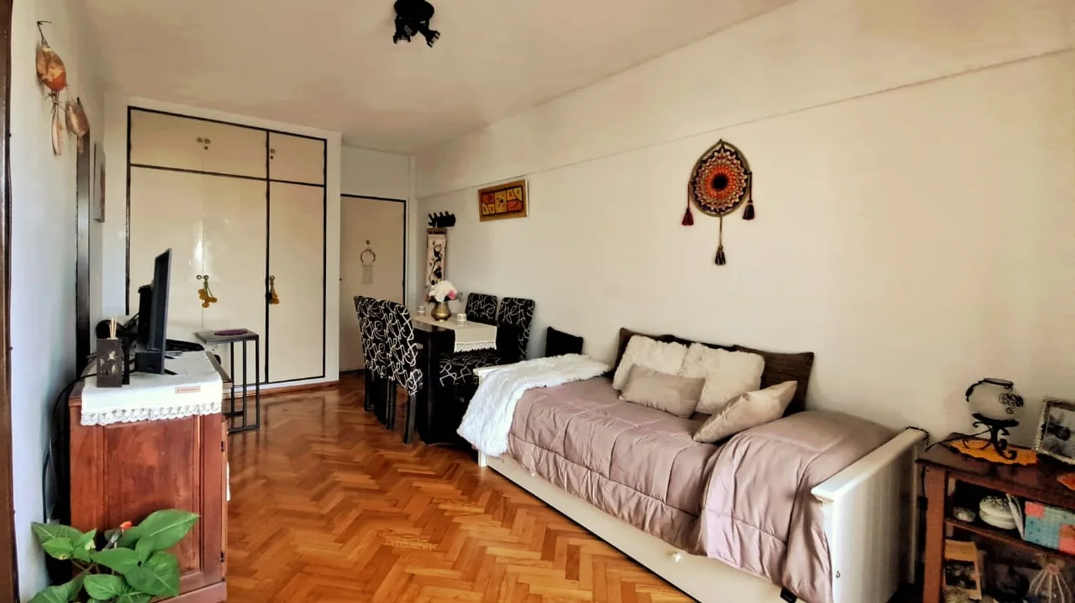 Departamento en alquiler en Balvanera, Misiones 300, foto 2