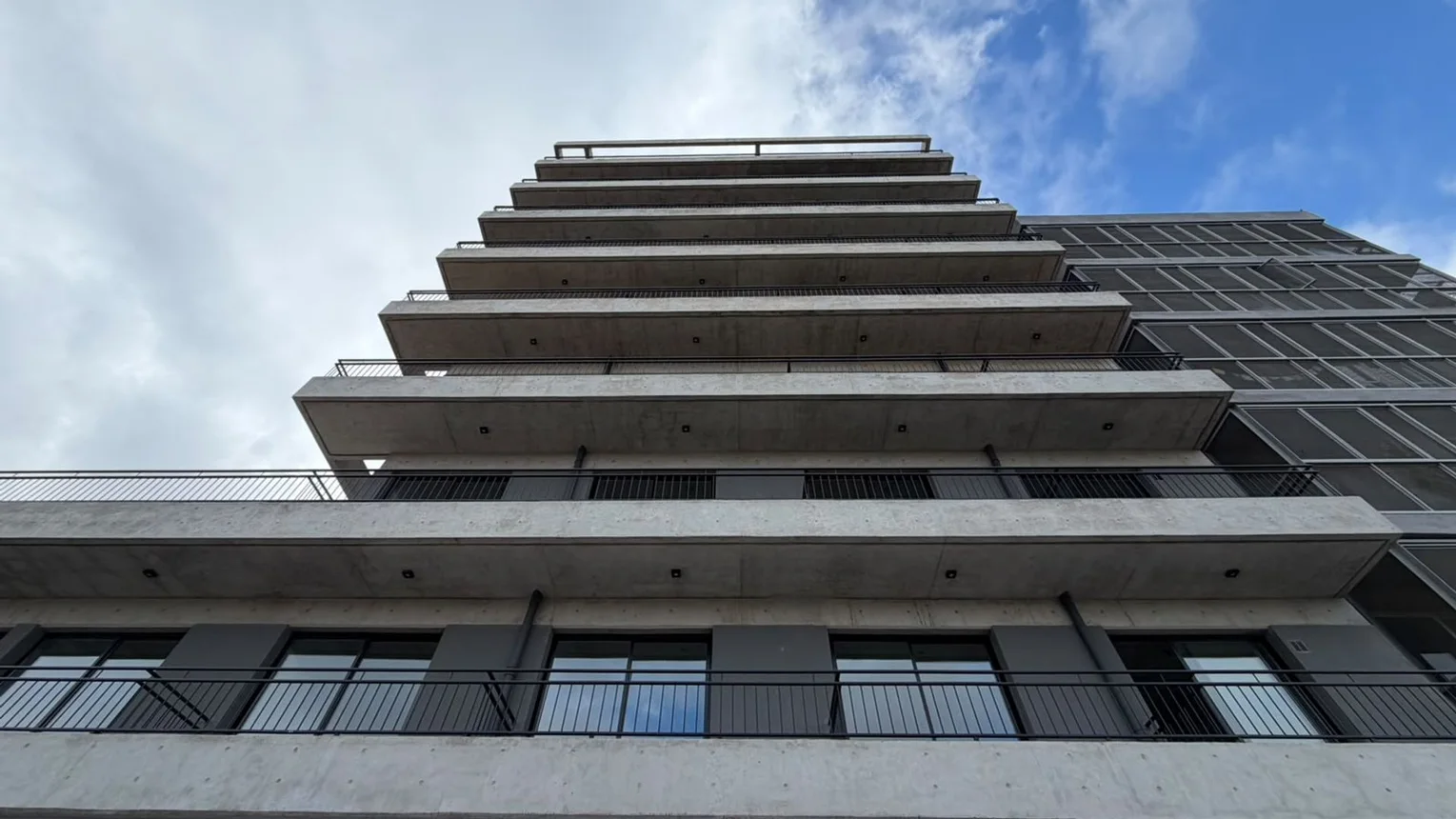Departamento de 3 ambientes en alquiler en Neuquén, Santamaria 200