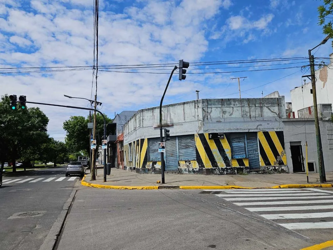 Casa de 4 ambientes en venta en Nueva Pompeya, Avenida Amancio Alcorta 3800